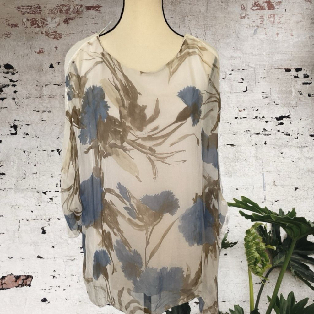 Amanti silk White Blue taupe watercolour Floral Blouse Size M